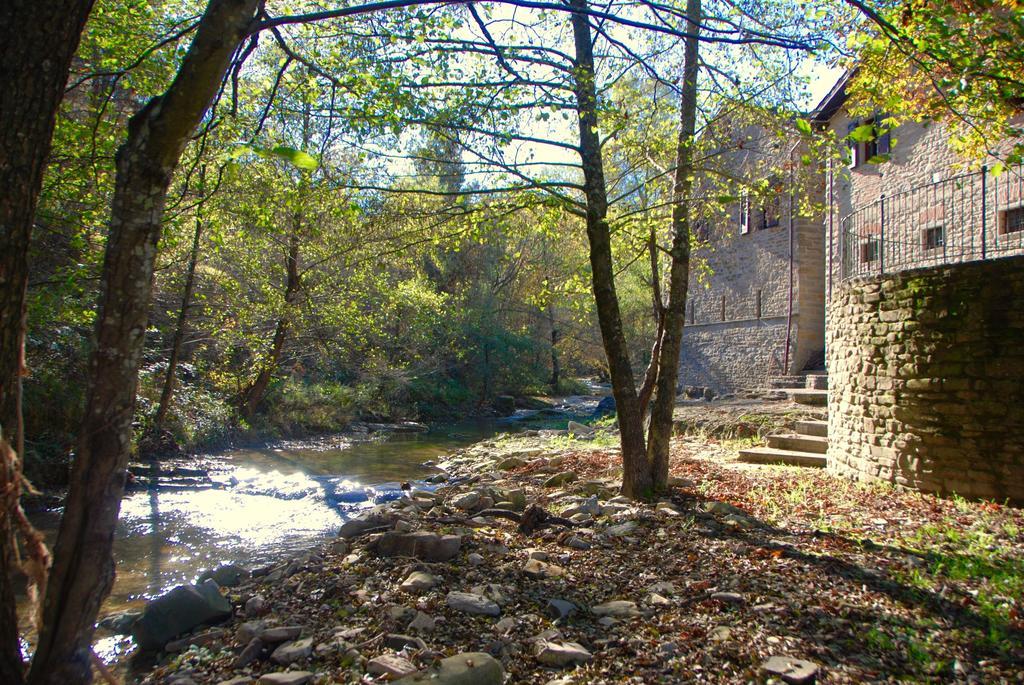 Borgo Corniola B&B Naturista Bed & Breakfast *