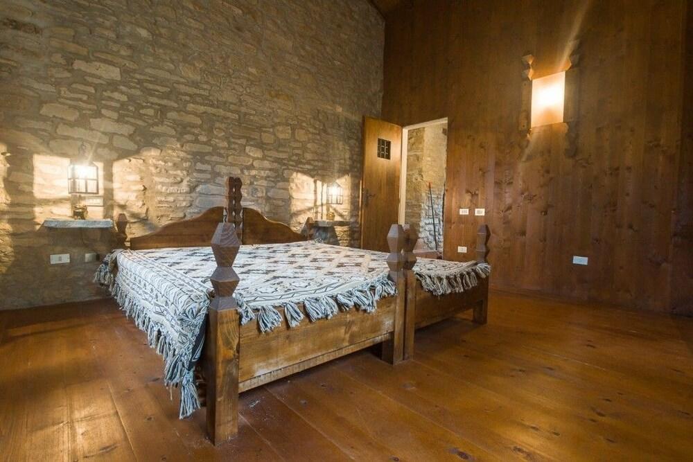 Borgo Corniola B&B Naturista *