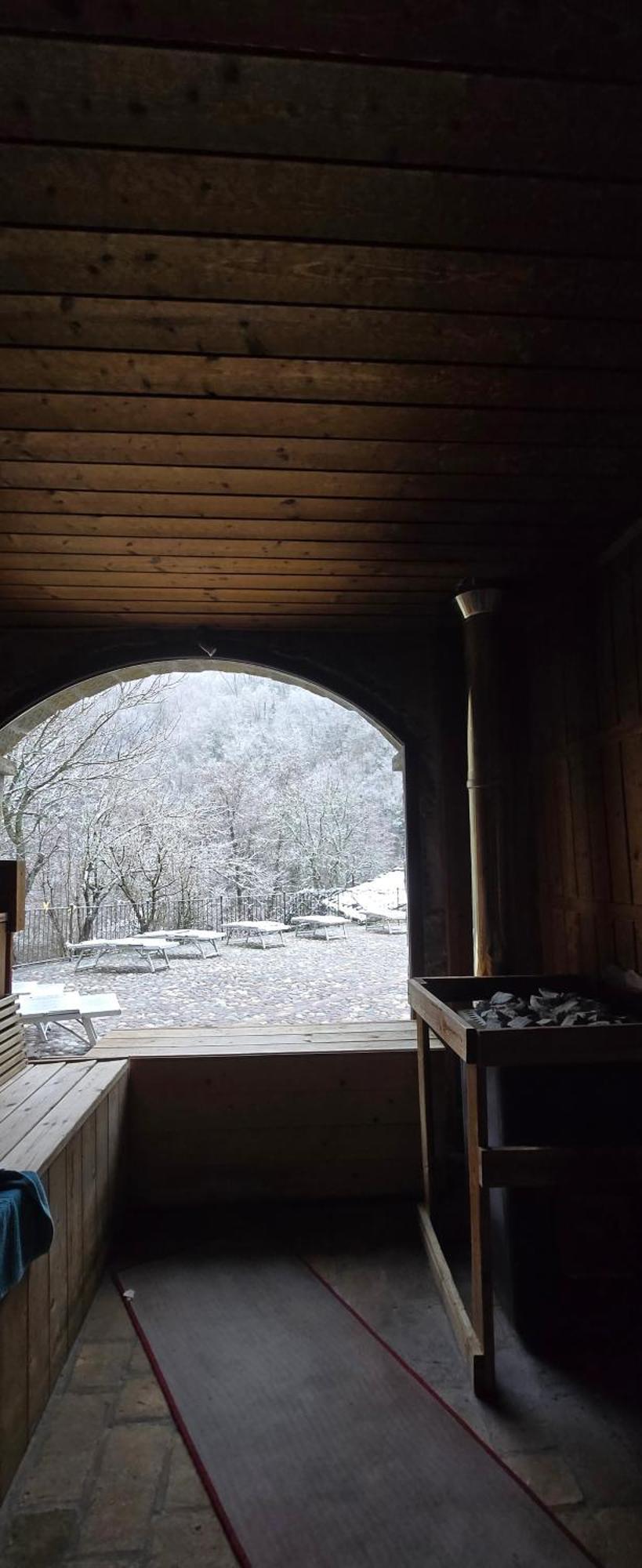 Bed & Breakfast Borgo Corniola B&B Naturista *